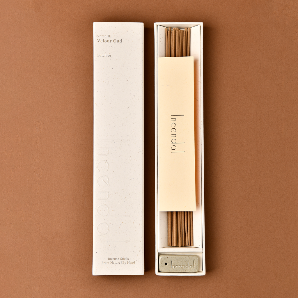Verse III: Velour Oud